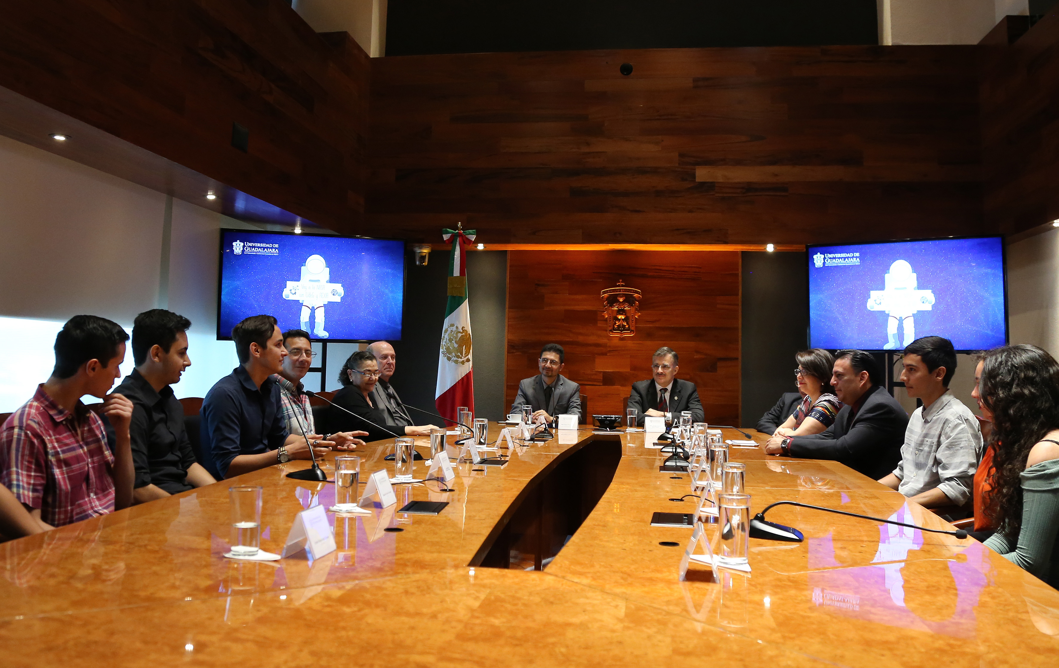 Reunión con el Rector General de nuestra casa de Estudios 