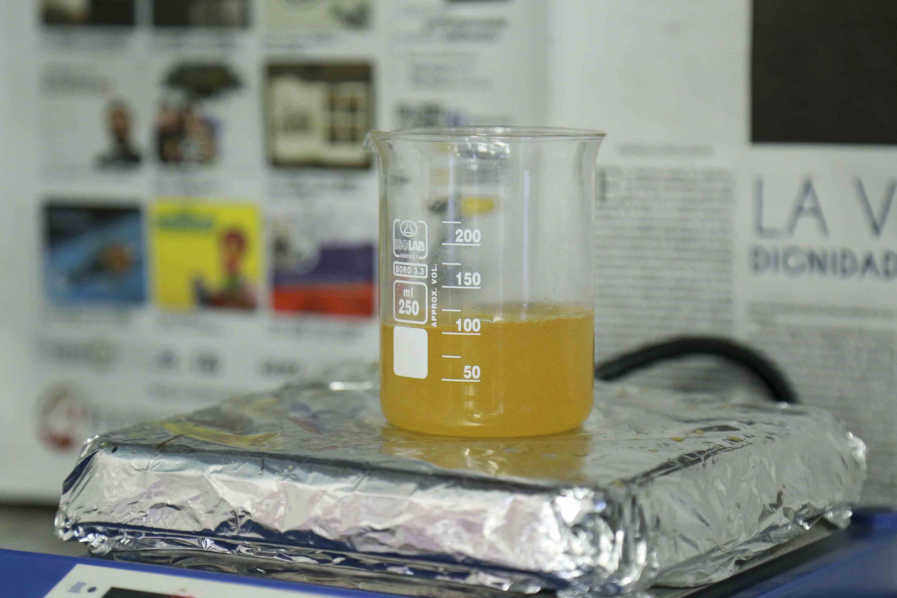 Convierten aceite comestible en biodiésel en CUTonalá