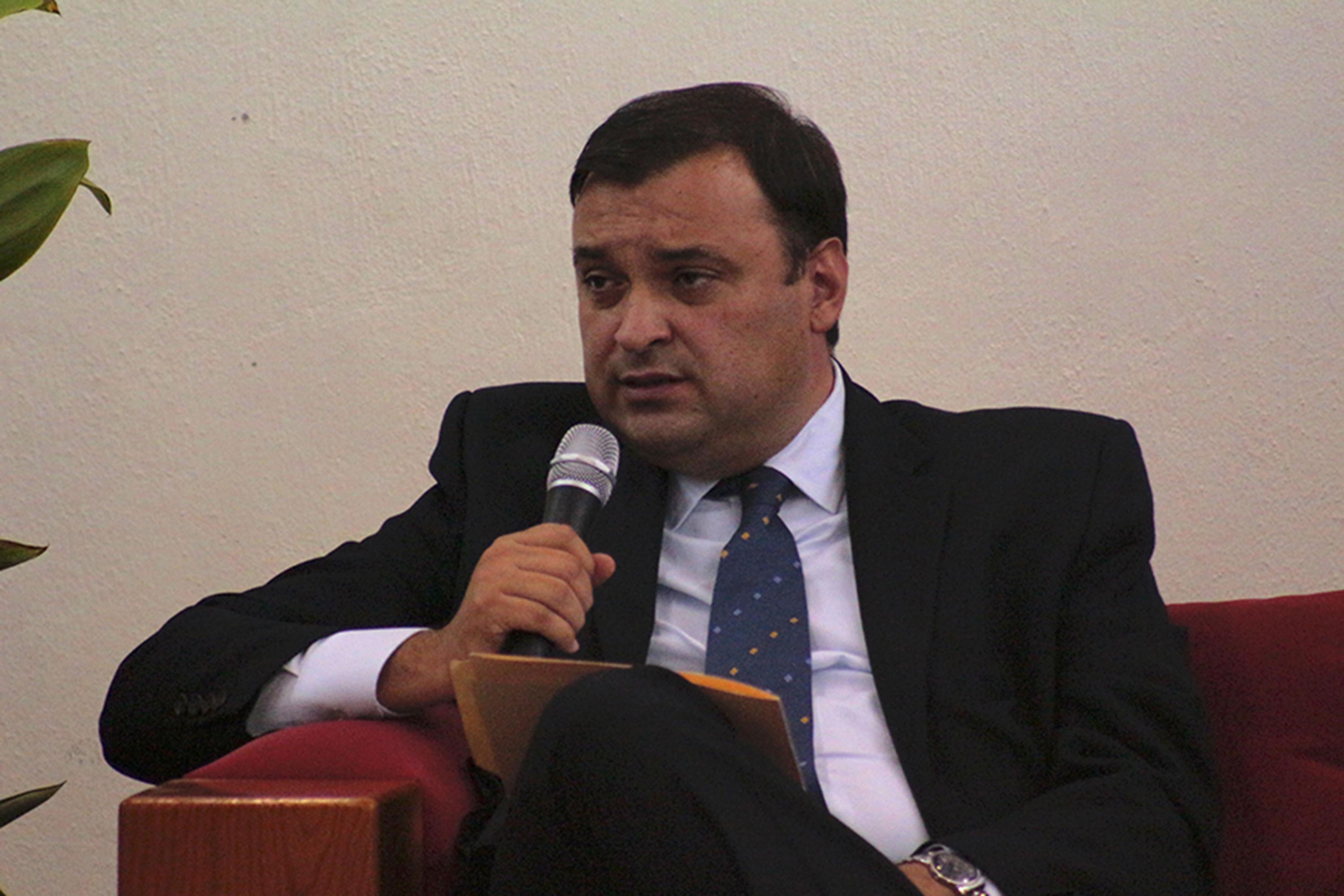 Rector General anuncia primeros nombramientos para rectorías de los centros universitarios