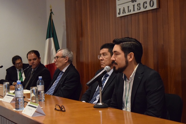 EXPERTOS ANALIZAN TEMAS DE GOBERNANZA EN LA METRÓPOLI