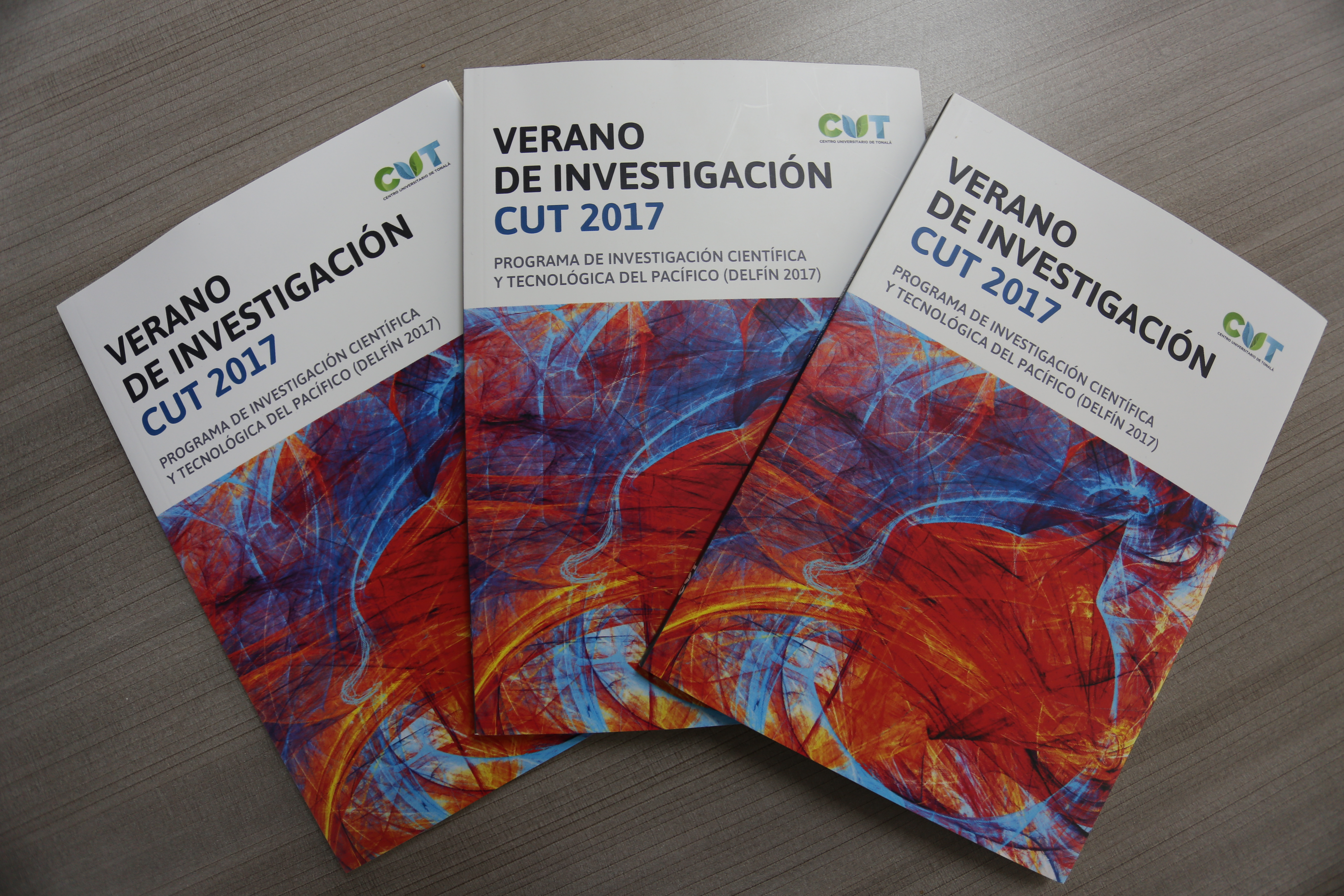 imagen de revista delfín