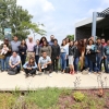 Foto general con los egresados de Estudios Liberales 